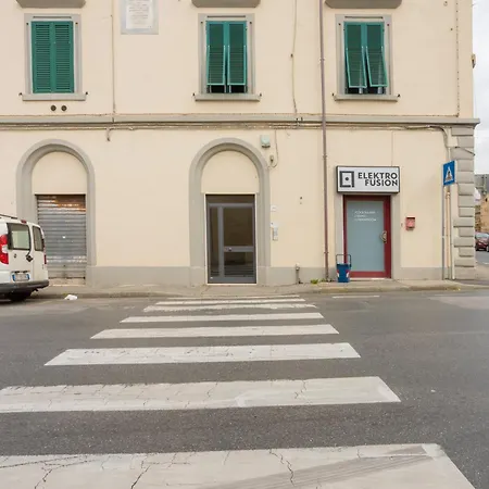 Ponte Per La Sardegna E La Corsica Dalla Toscana Family Apartment *