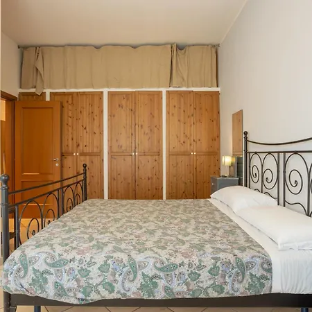 Ponte Per La Sardegna E La Corsica Dalla Toscana Family Apartment *