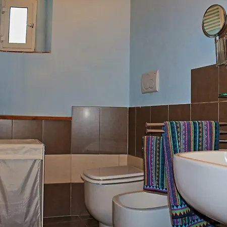 Apartment Ponte Per La Sardegna E La Corsica Dalla Toscana Family Livorno
